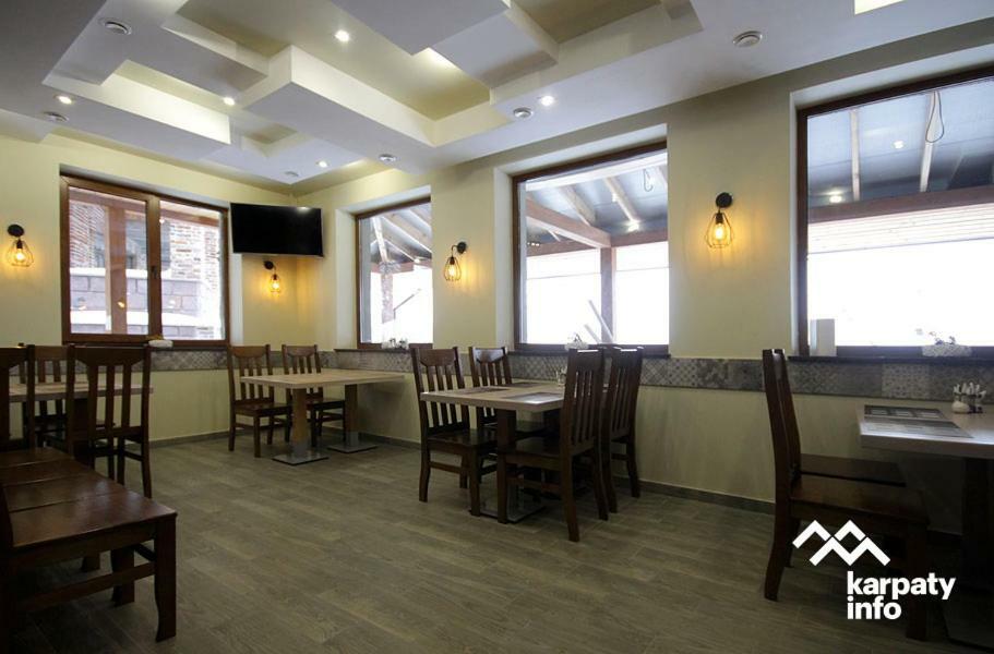 Golden Nest Apartment Yablunytsya Exterior photo